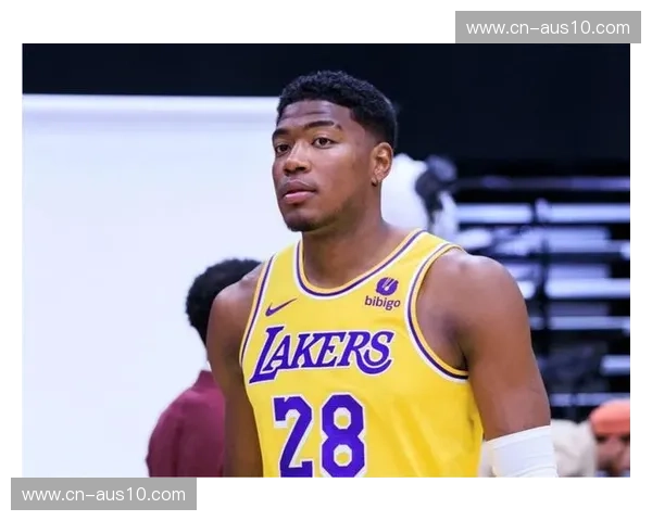 八村塁13中9贡献21分 无球跑动接球投篮愈发稳定